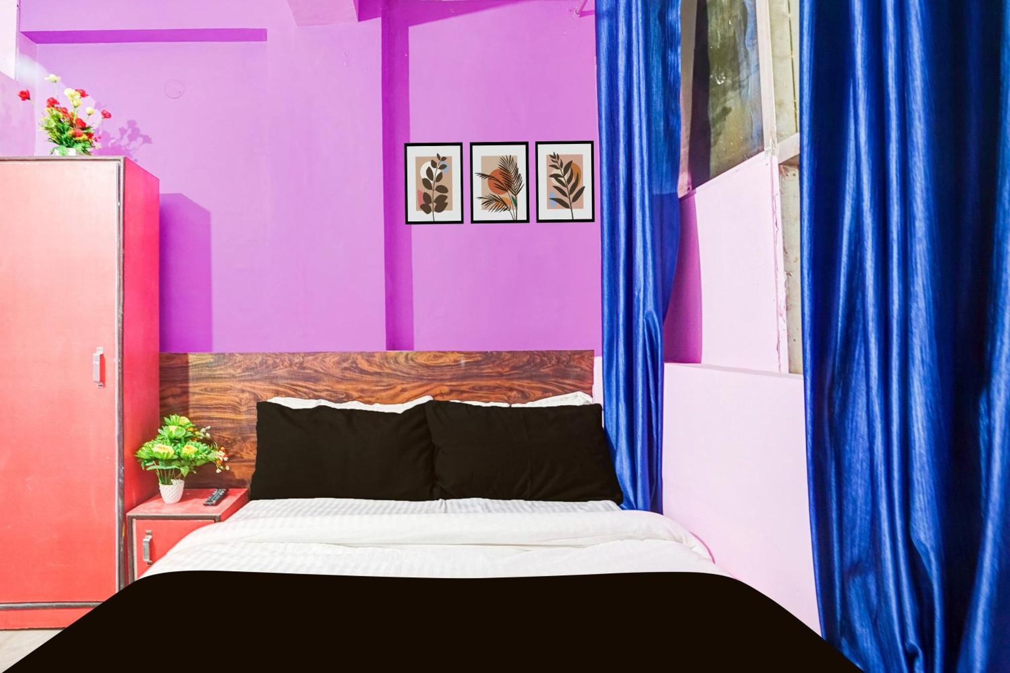 O Pink Palace Jaipur