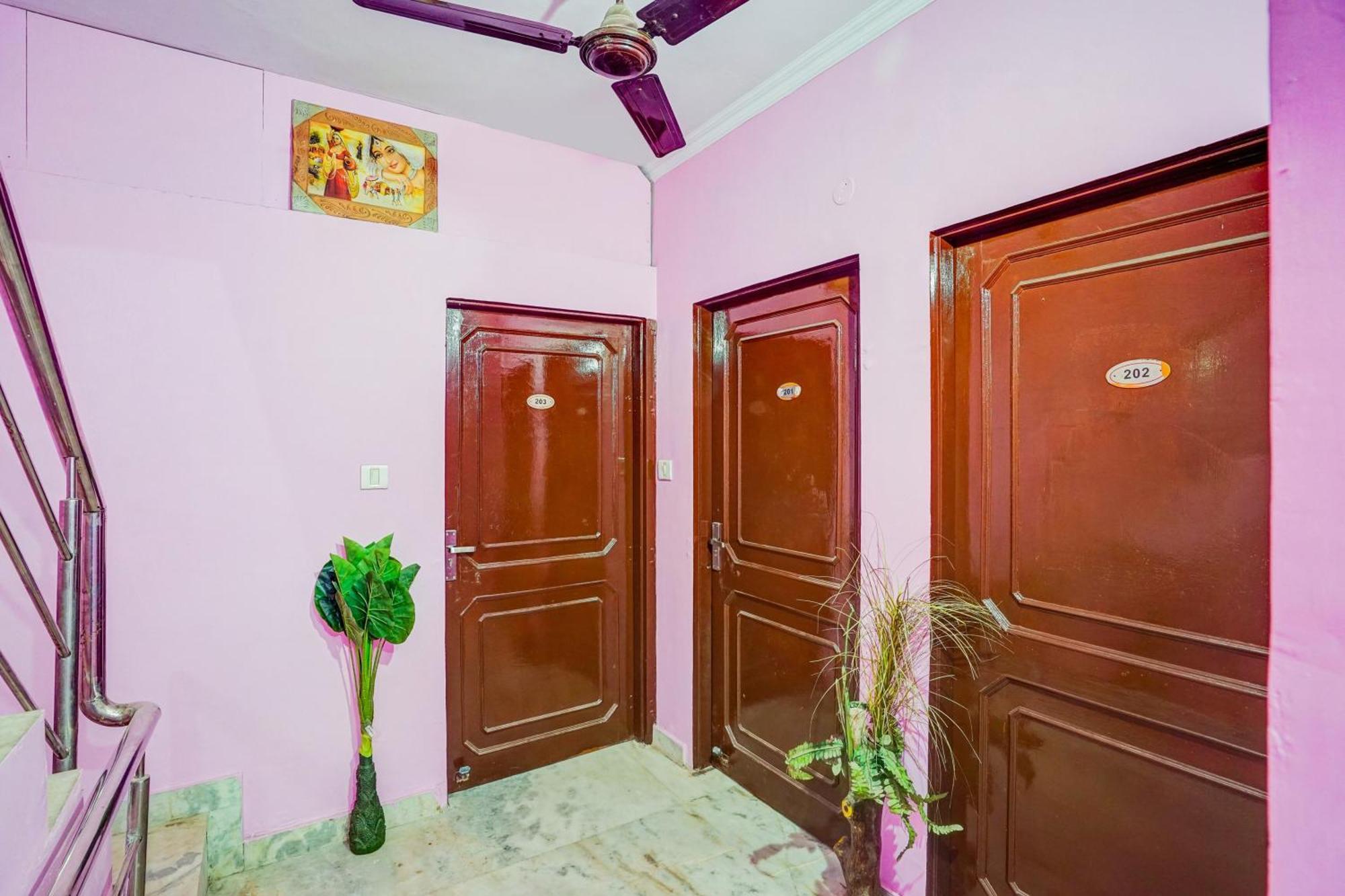 O Pink Palace Hotel