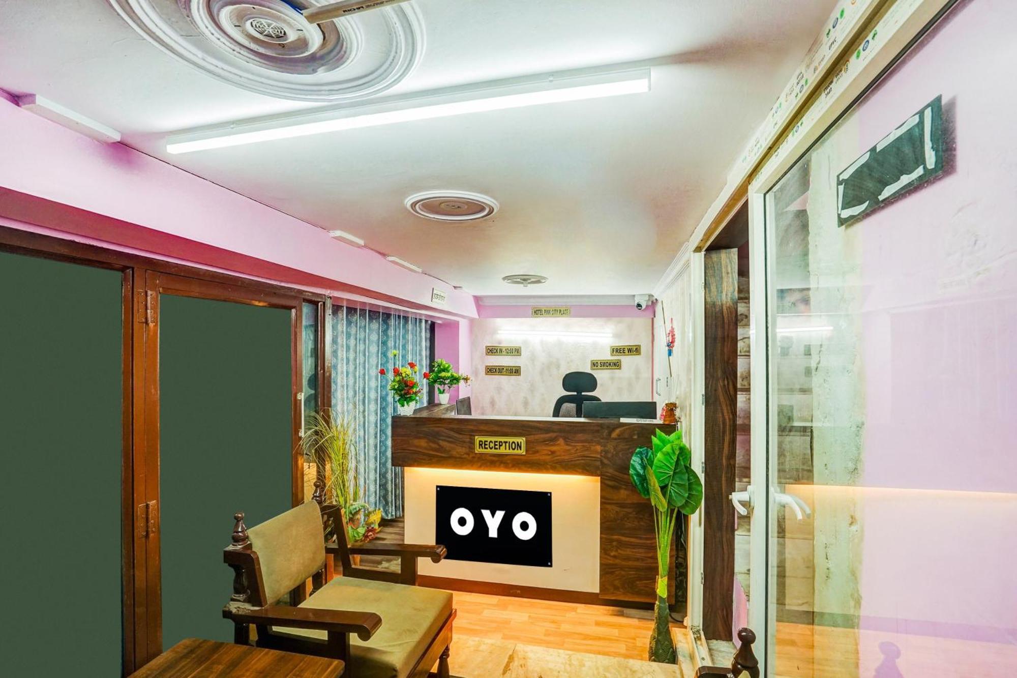 Hotel O Pink Palace